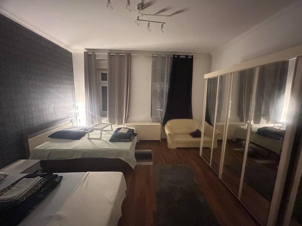 2 Room Apartament Messe إسن المظهر الخارجي الصورة