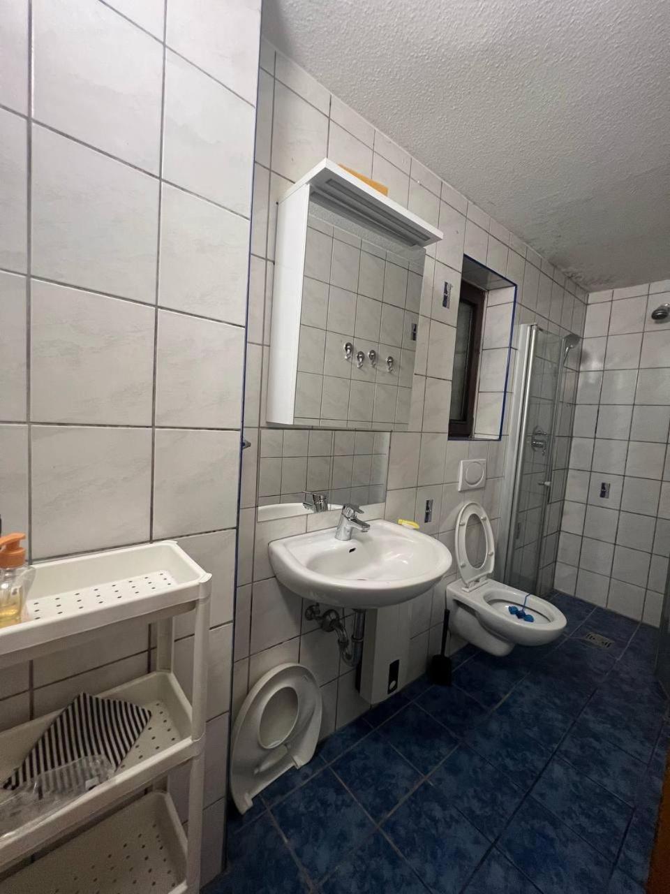 2 Room Apartament Messe إسن المظهر الخارجي الصورة