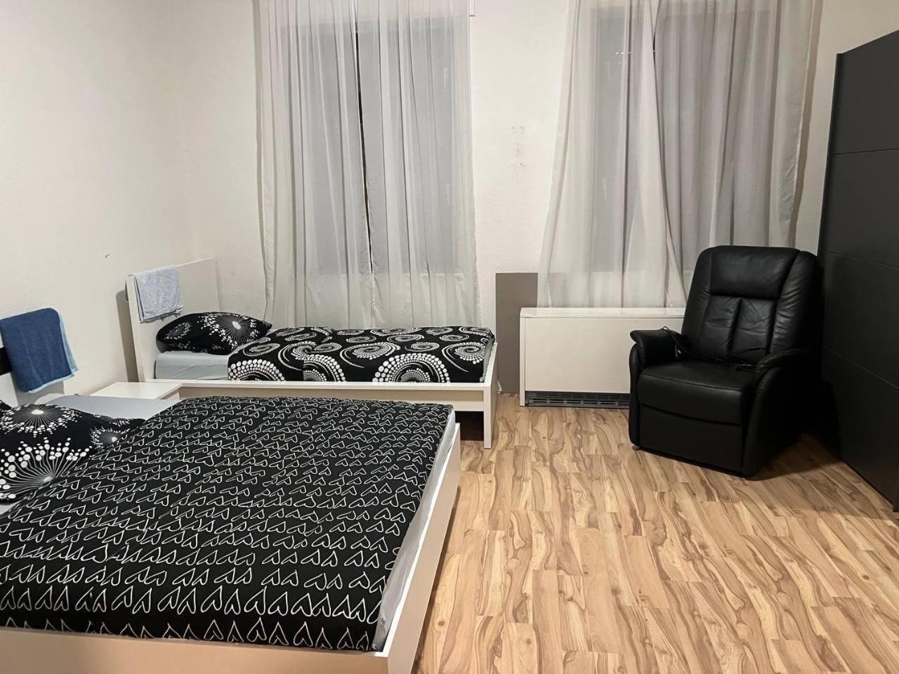 2 Room Apartament Messe إسن المظهر الخارجي الصورة